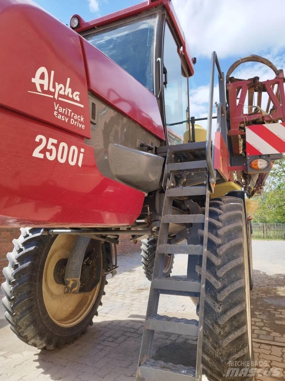 Hardi Alpha 2500 i Savaeigiai purkštuvai