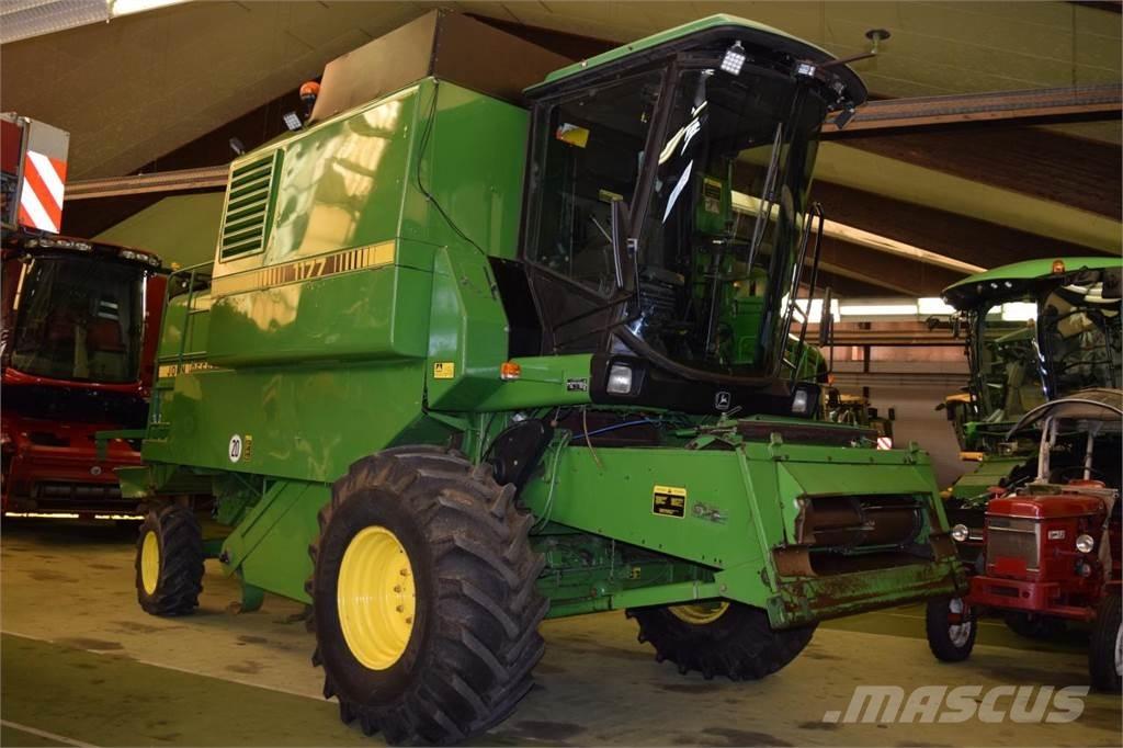 John Deere 1177 Derliaus nuėmimo kombainai
