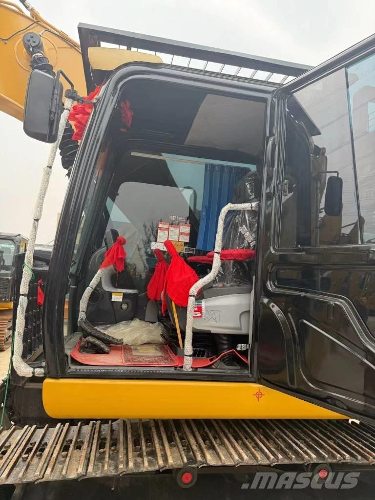 CAT 320 D Vikšriniai ekskavatoriai