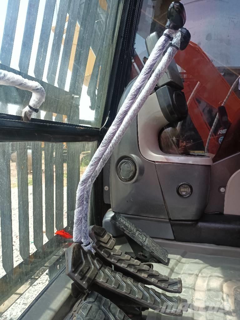 CAT 320D2 Vikšriniai ekskavatoriai