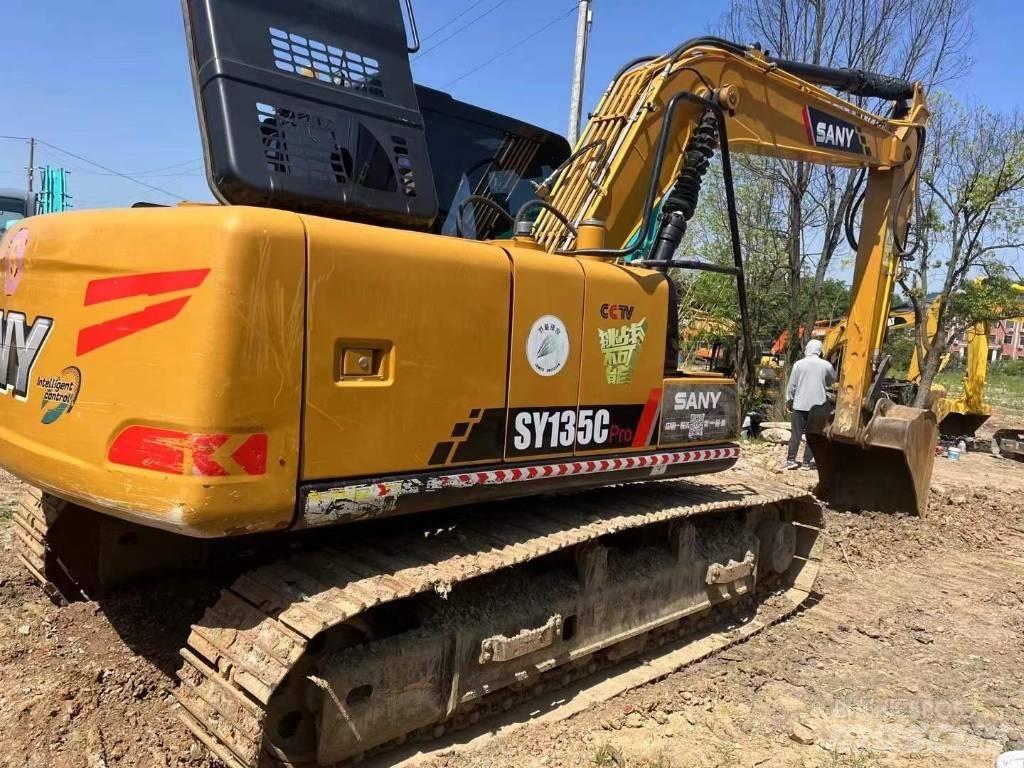 Sany SY 135 Vikšriniai ekskavatoriai