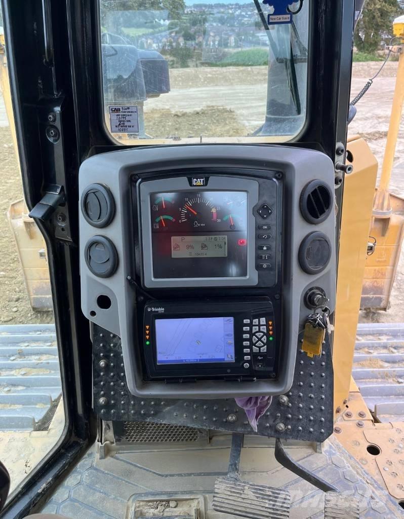 CAT D 6 T LGP Vikšriniai buldozeriai