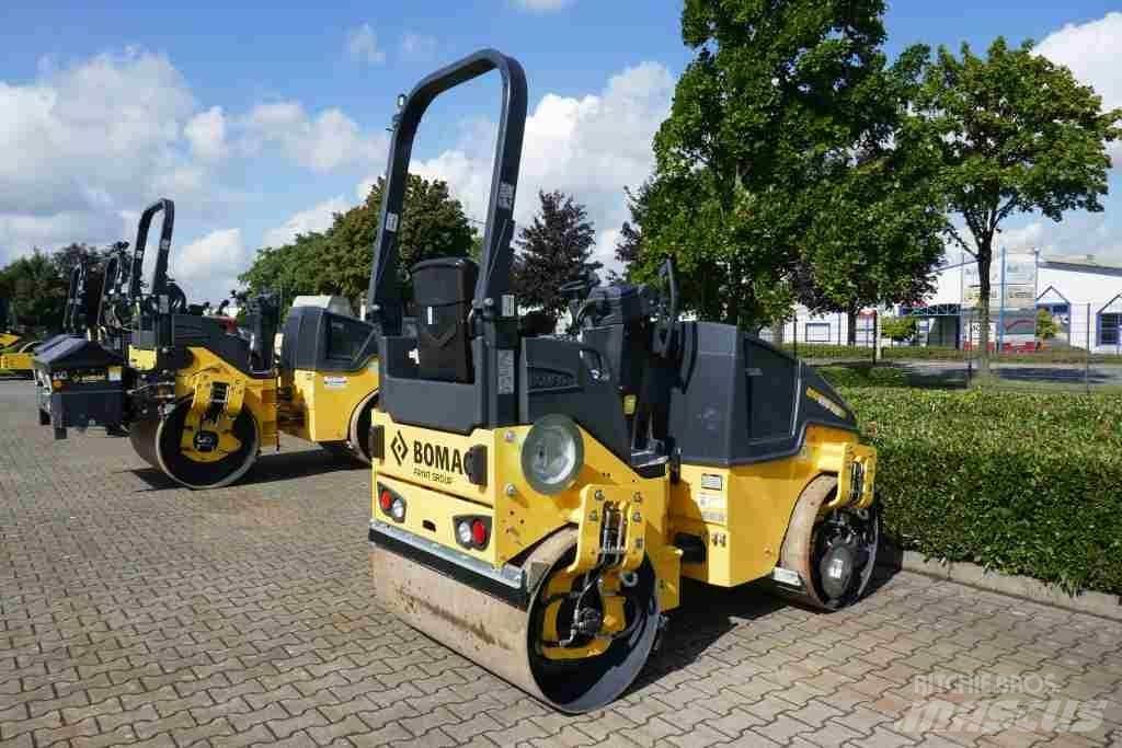 Bomag BW 120 AD-5 Maža asfalto klojimo technika