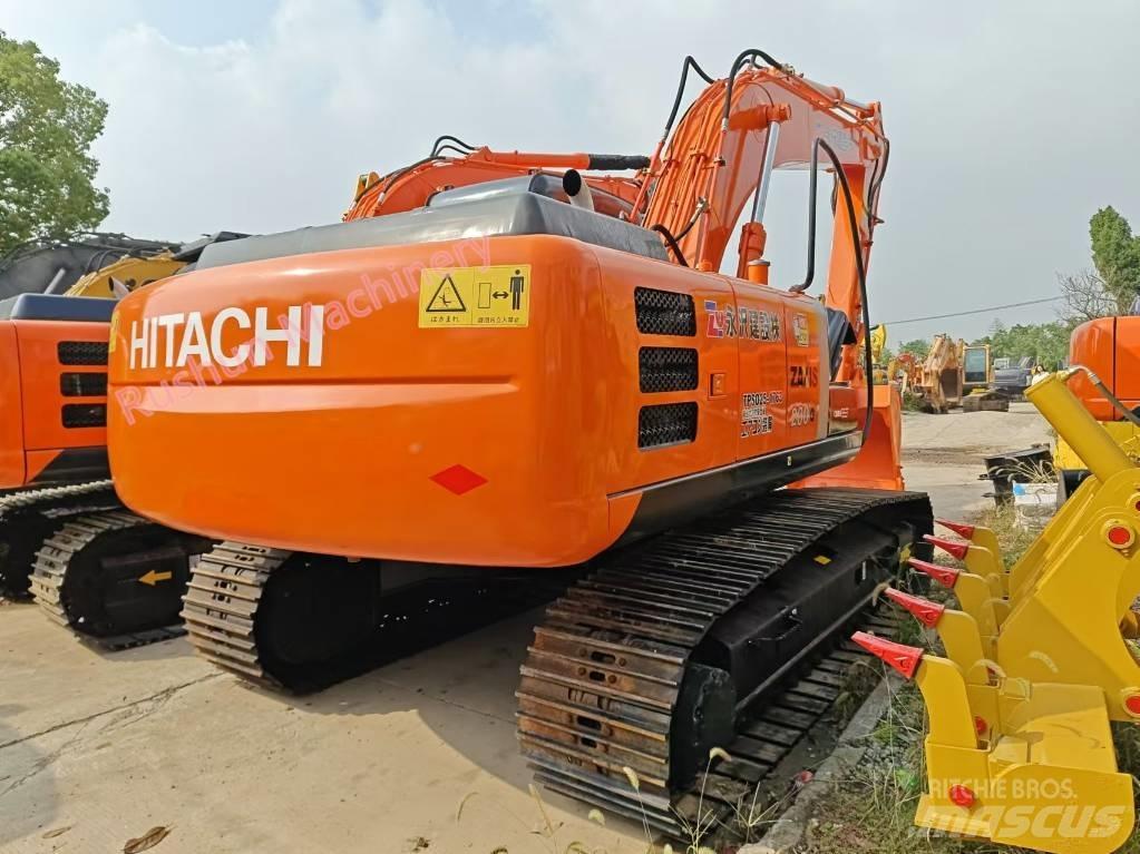 Hitachi ZX 200 Vikšriniai ekskavatoriai