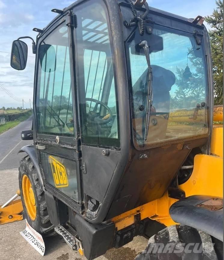 JCB 532-120 Teleskopiniai krautuvai
