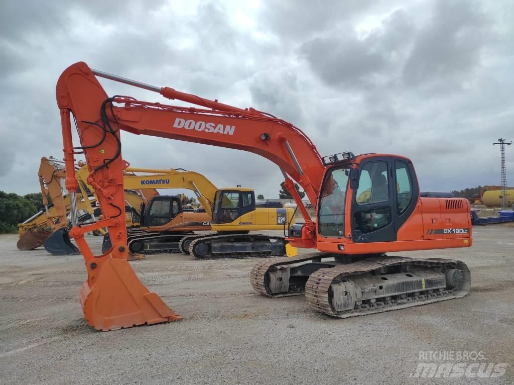 Doosan DX 180 LC Vikšriniai ekskavatoriai