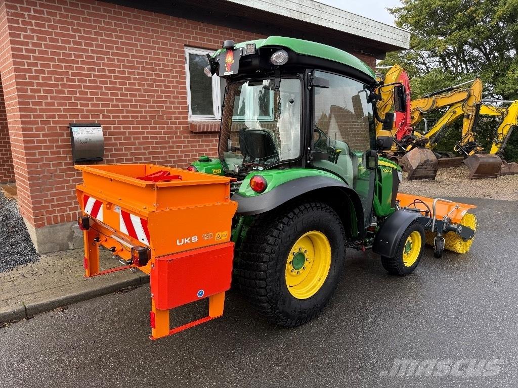 John Deere 3046 R Traktoriai