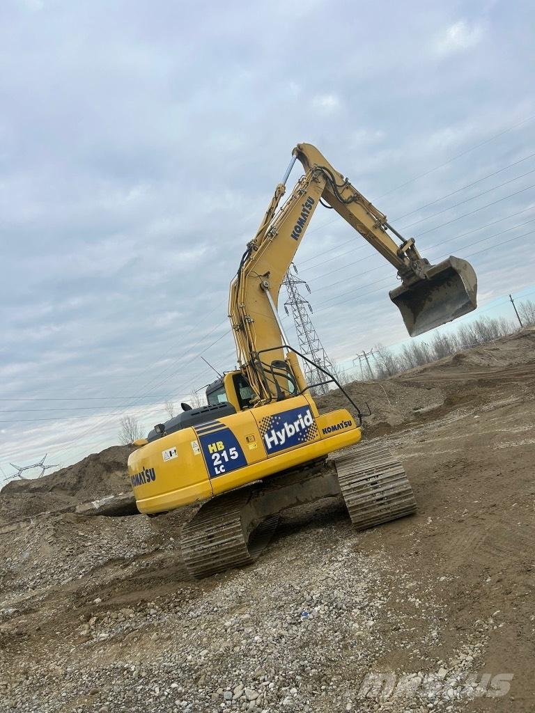 Komatsu HB 215 LC-1 Kabinos ir interjeras