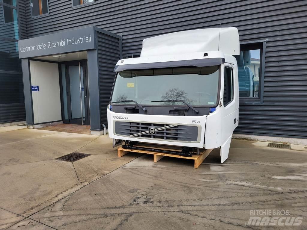 Volvo FL Kabinos ir salonai