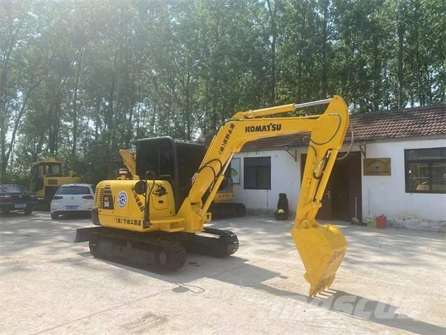 Komatsu PC 56 Vikšriniai ekskavatoriai
