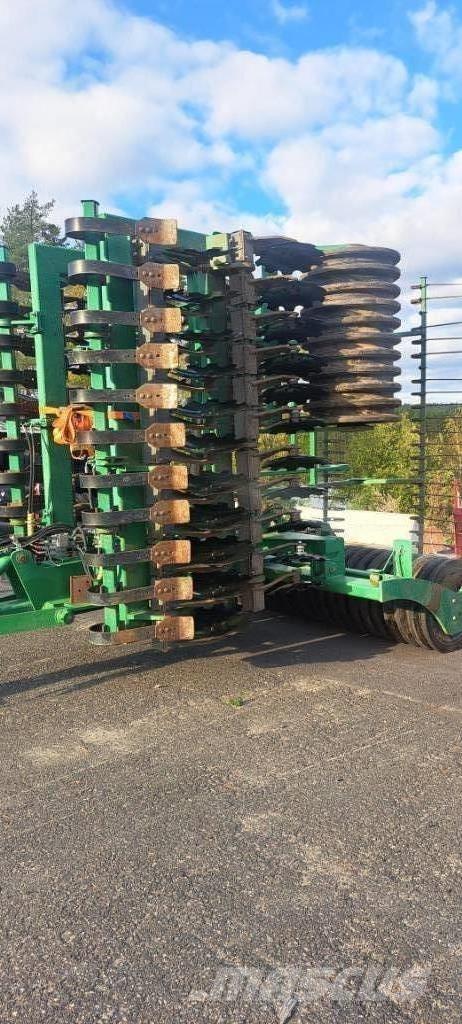 Kivi-Pekka Lamu 550 Disc harrows