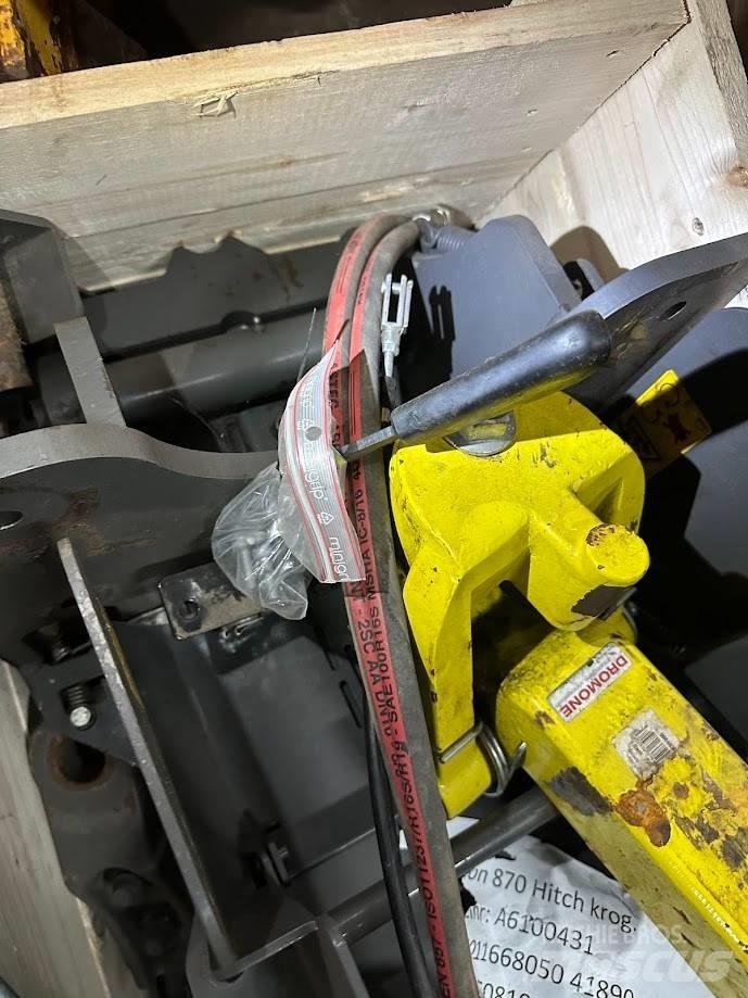 CLAAS Axion 800 Kiti naudoti traktorių priedai