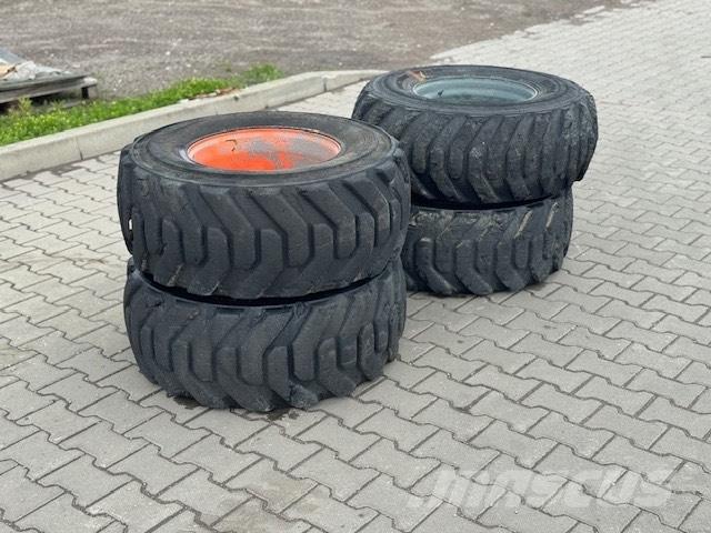 JLG 600 KOŁA KOMPLET Alkūniniai keltuvai
