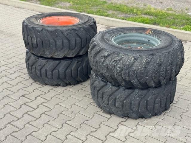 JLG 600 KOŁA KOMPLET Alkūniniai keltuvai