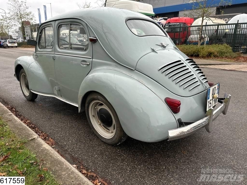 Renault ? 4CV Lengvieji automobiliai