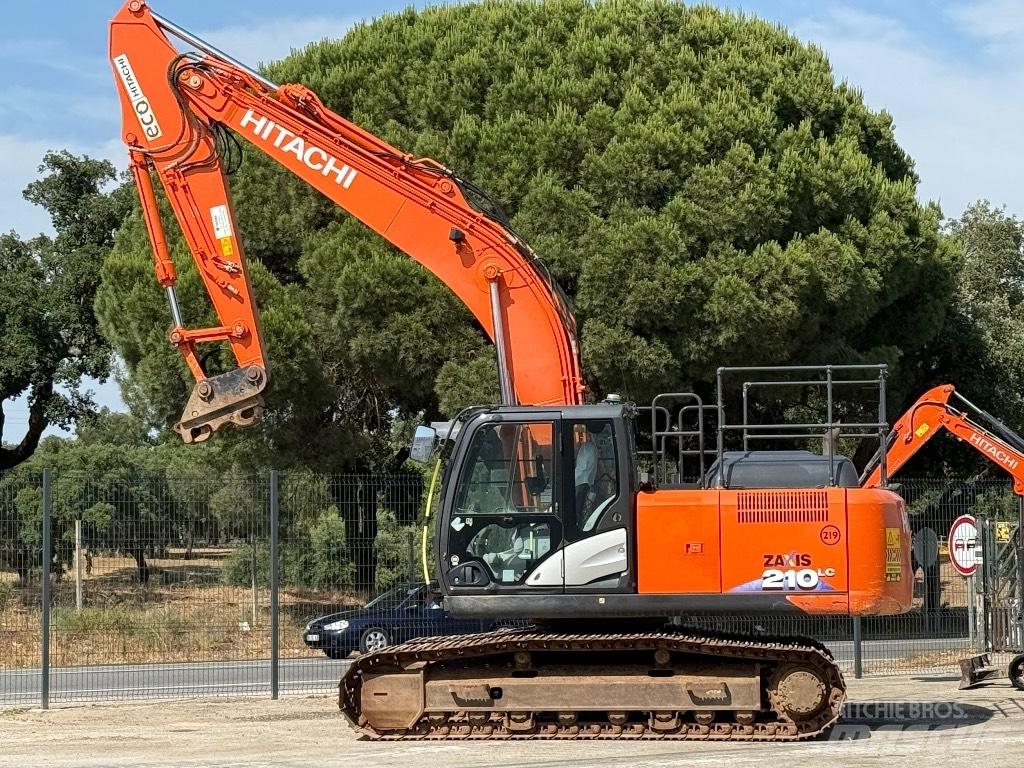 Hitachi ZX 210 LC-6 Vikšriniai ekskavatoriai