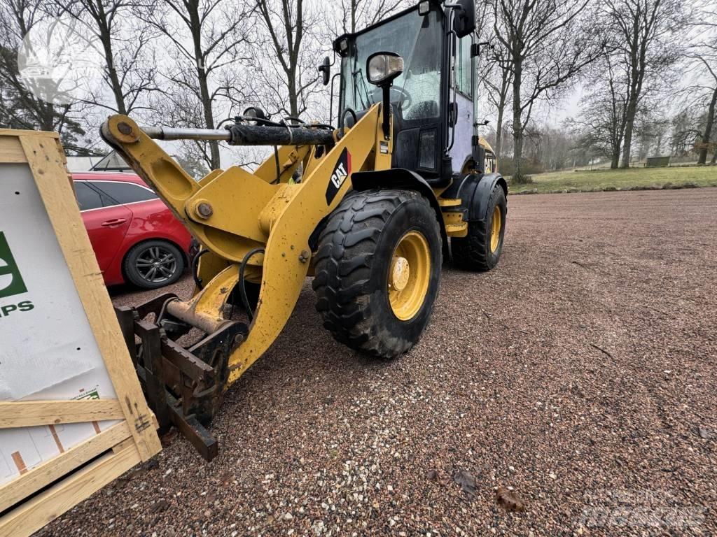CAT 908 H Naudoti ratiniai krautuvai