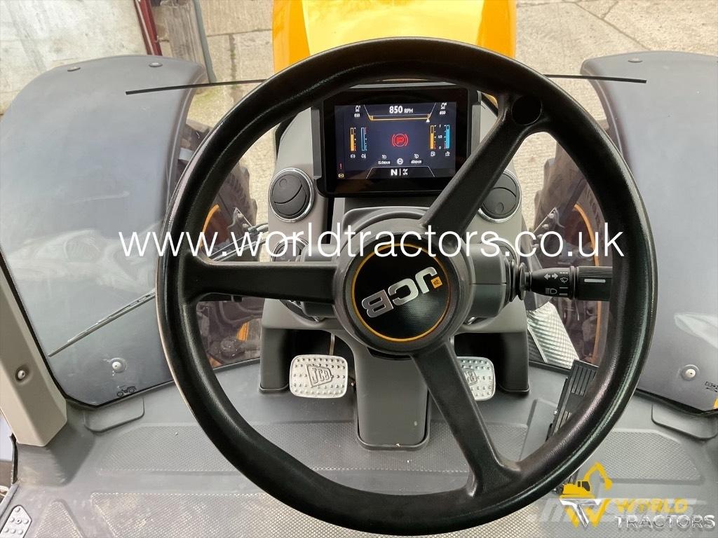 JCB Fastrac 4220 Traktoriai