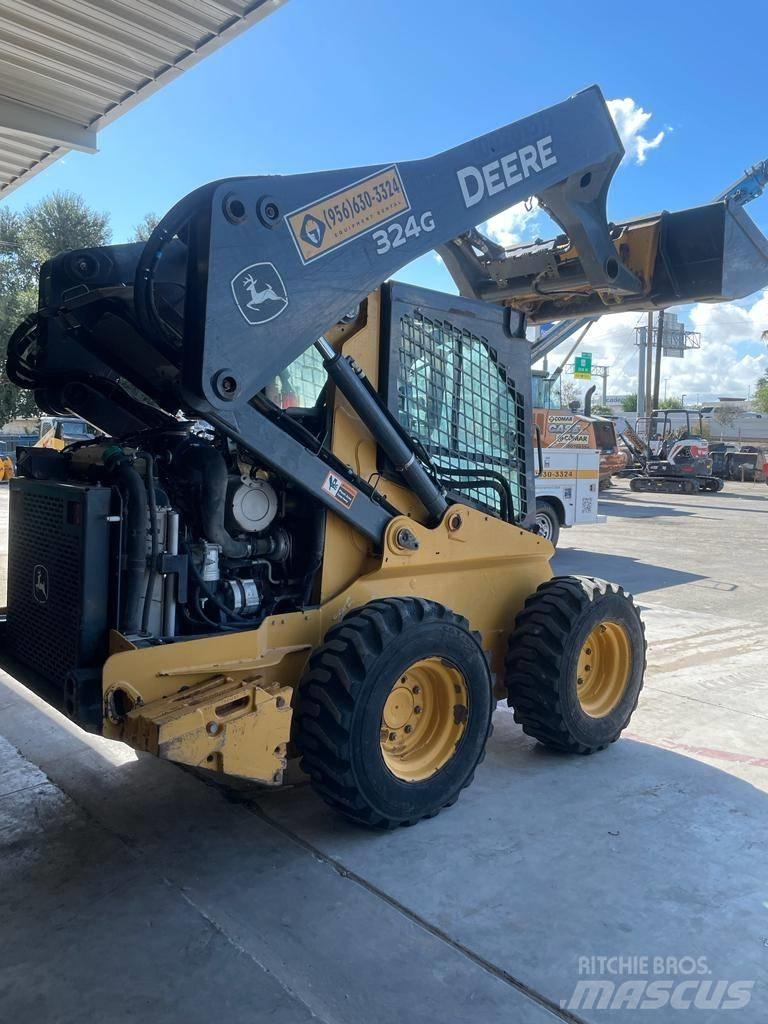 John Deere 324G Krautuvai su šoniniu pasukimu