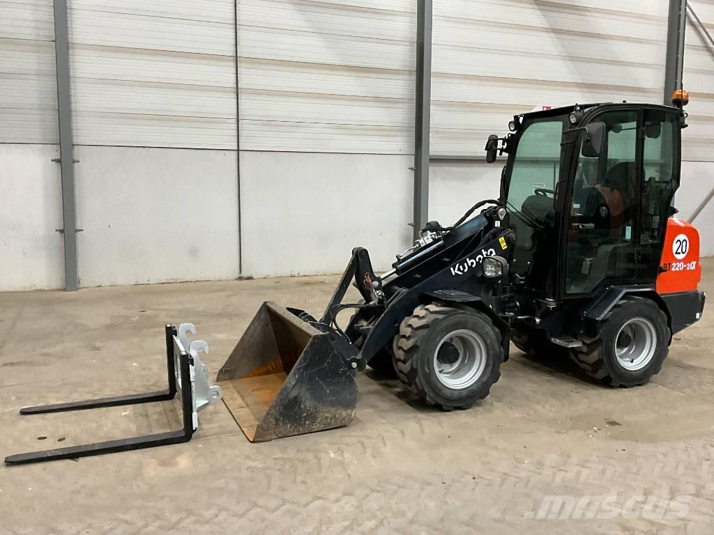 Kubota RT 220-2 A Naudoti ratiniai krautuvai