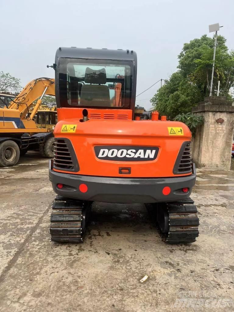 Doosan DX55-9C Mini ekskavatoriai < 7 t