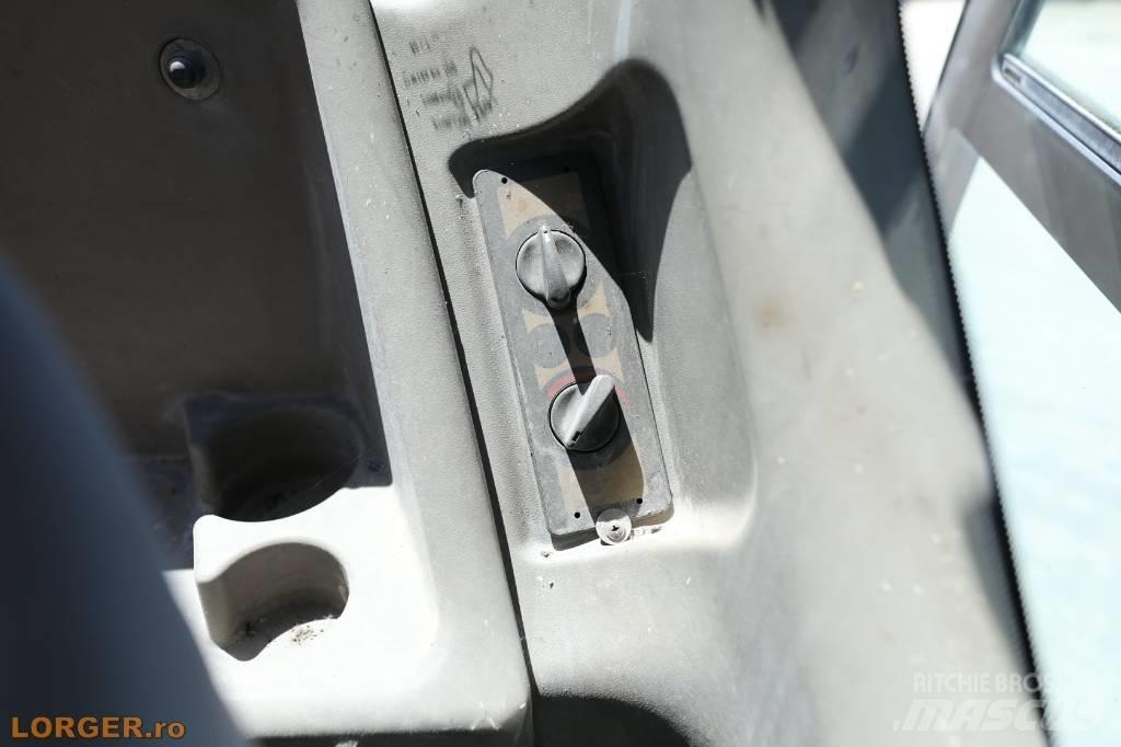 CASE WX 145 Ratiniai ekskavatoriai