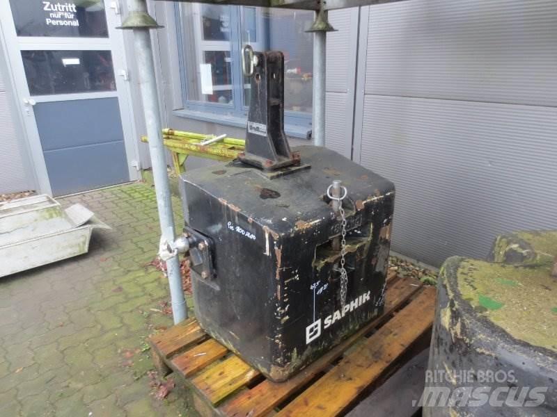 Saphir 1800kg MUFO Kiti naudoti traktorių priedai