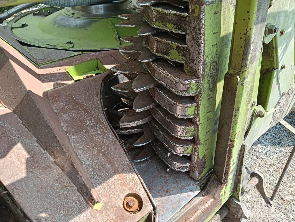 CLAAS Orbis 600 Pašarų ruošimo technika