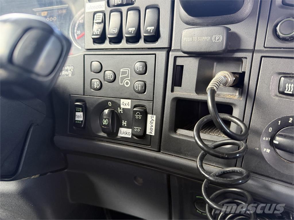 Scania R 730 8X4 Sunkvežimiai su keliamuoju kabliu