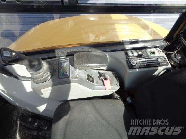 CAT 302.7 D Mini ekskavatoriai < 7 t