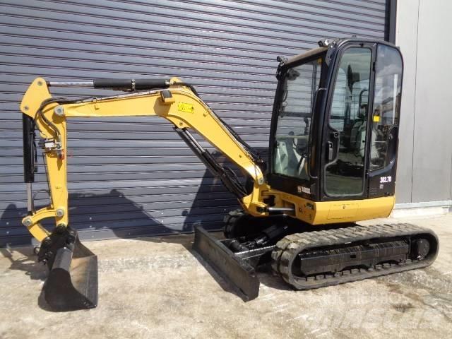 CAT 302.7 D Mini ekskavatoriai < 7 t