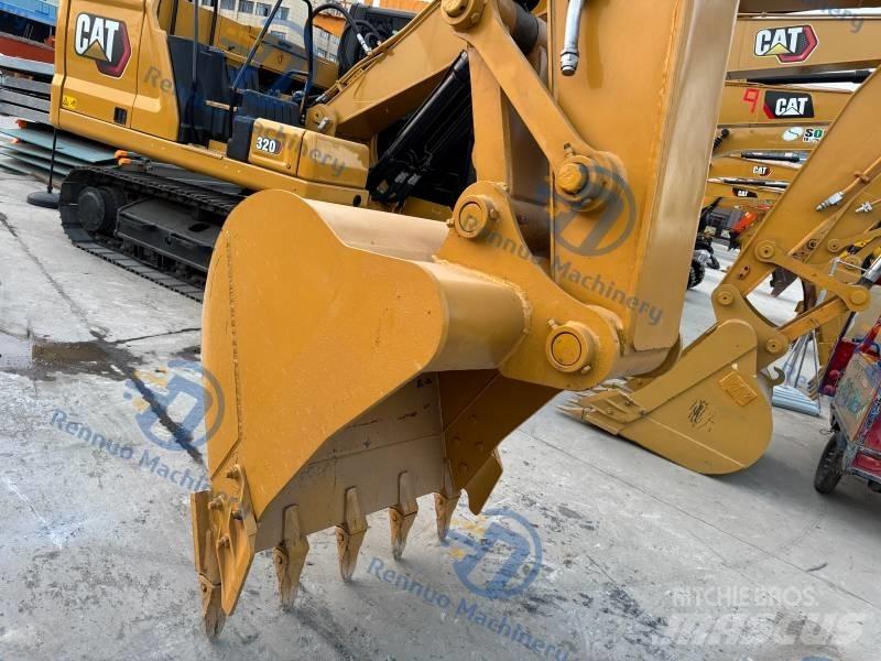 CAT 320 D Vikšriniai ekskavatoriai