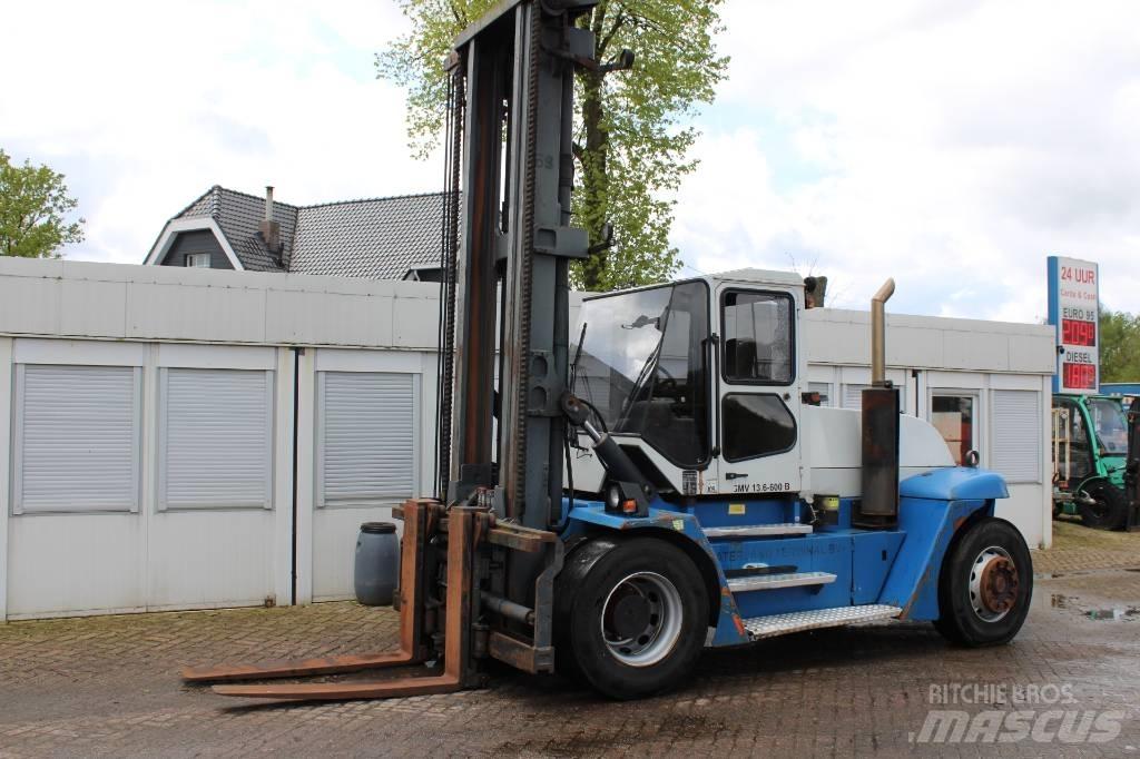SMV 13.6-600B Dyzeliniai krautuvai