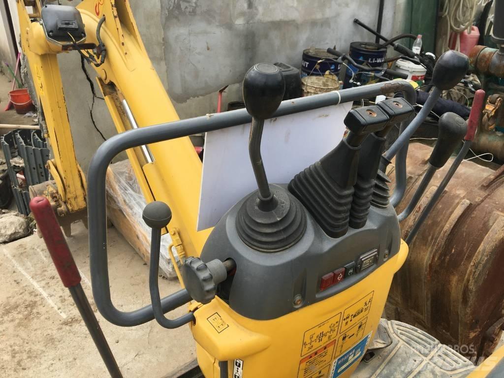 Komatsu PC 10 Mini ekskavatoriai < 7 t
