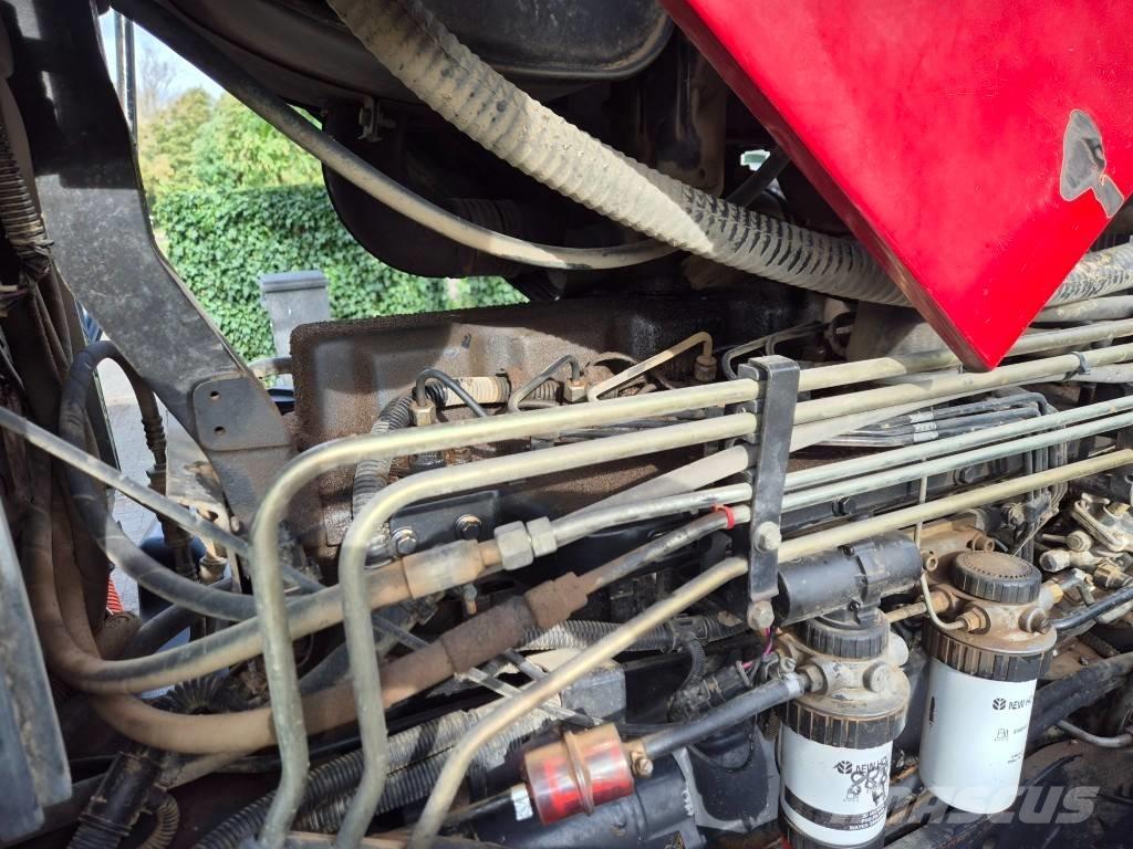 CASE MXM 130 Traktoriai