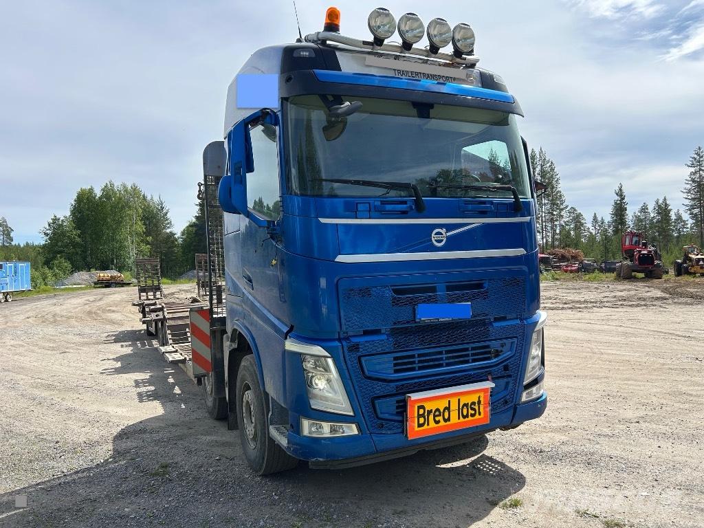 Volvo FH 500 Miško mašinų transportavimo sunkvežimiai