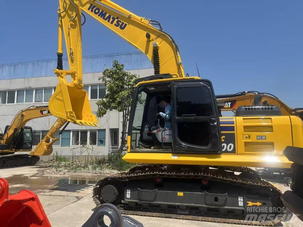 Komatsu PC 200 Vikšriniai ekskavatoriai