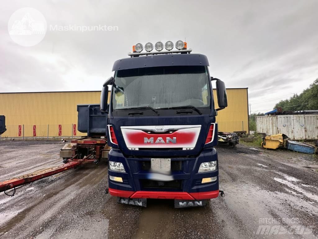 MAN TGX 26.480 Sunkvežimiai su dengtu kėbulu