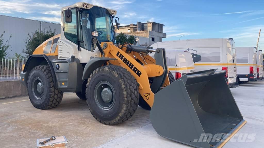 Liebherr L546 Naudoti ratiniai krautuvai
