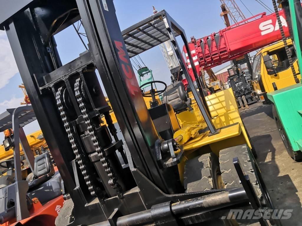 TCM 15 Ton Dyzeliniai krautuvai