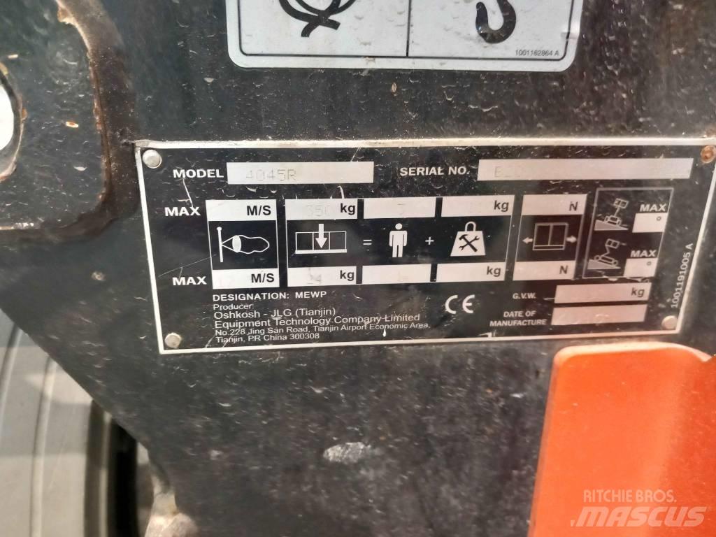 JLG 4045R Žirkliniai keltuvai