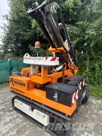  TURCHI 300F Mobilūs gręžimo bokštiniai sunkvežimiai