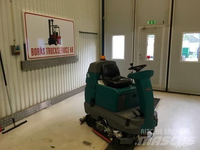 Tennant T 7 + Kombinuoti šlavimo gremžtukai