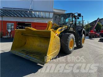 Komatsu WA380-8E0 Naudoti ratiniai krautuvai