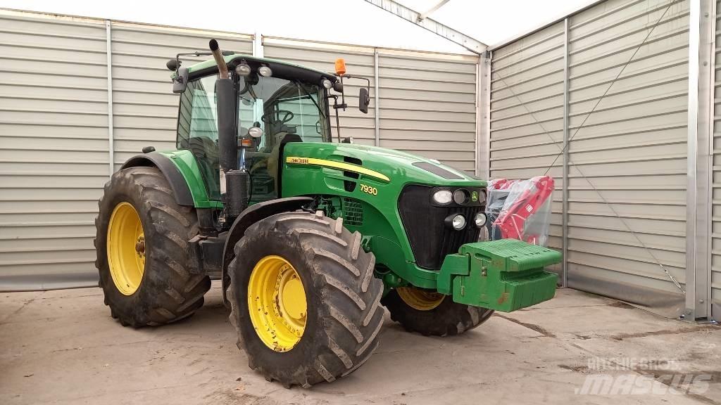 John Deere 7930 Traktoriai