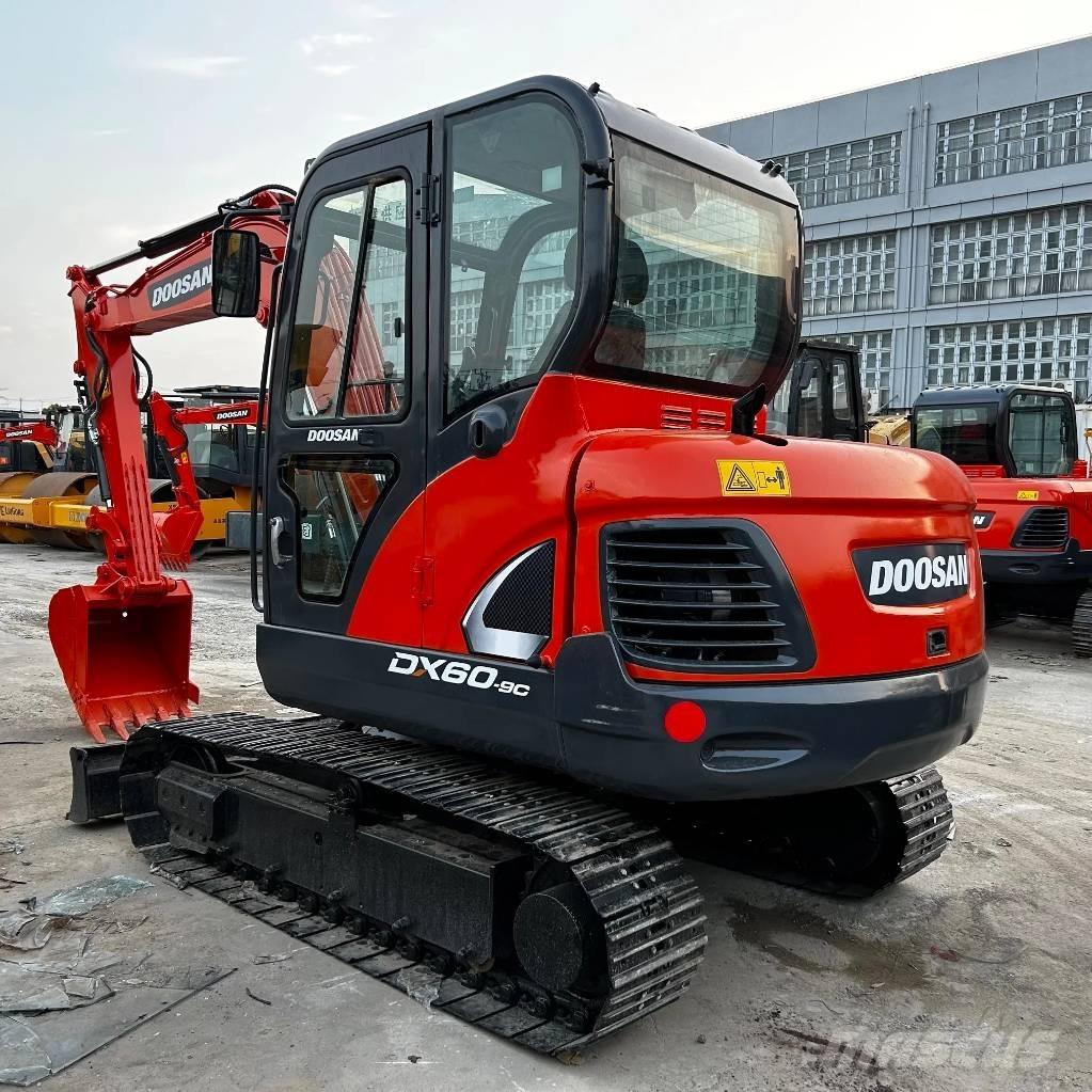 Doosan DX60-9C Mini ekskavatoriai < 7 t