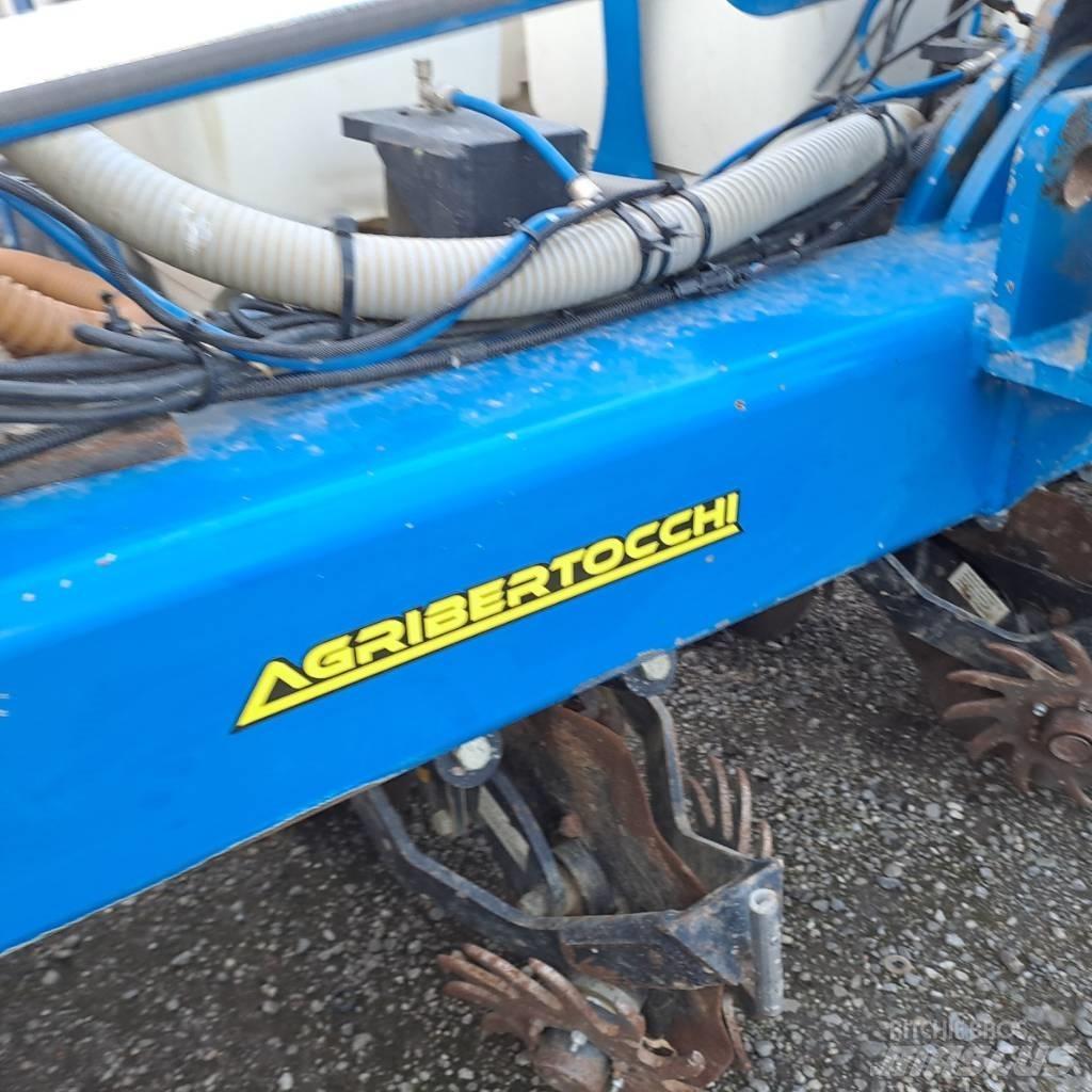 Kinze 3110 Tiksli sėjimo technika