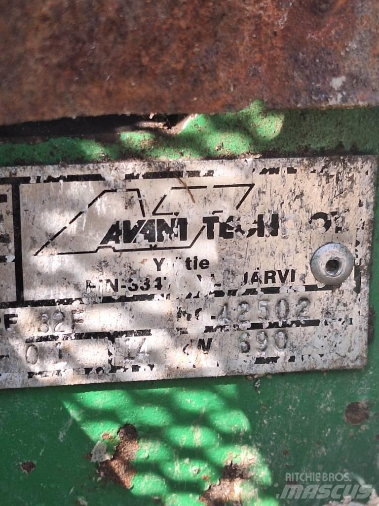 Avant 320+ Žemės ūkis - Kita