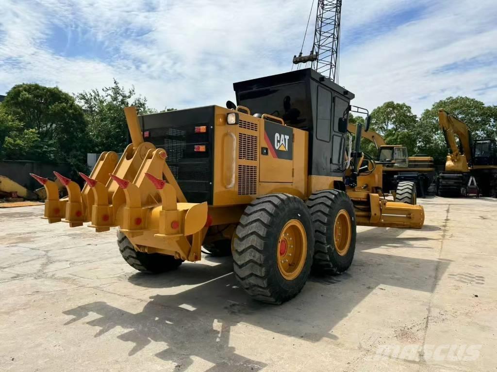 CAT 140H Greideriai