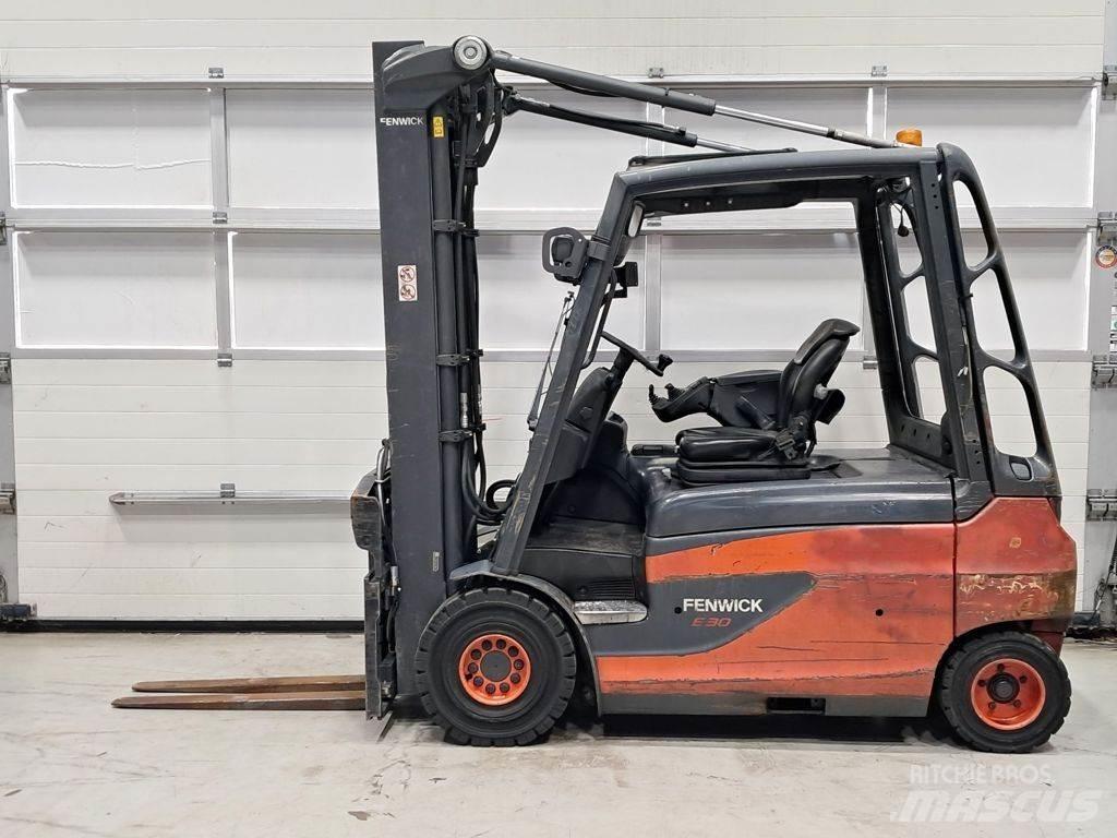 Linde E30L-01 Elektriniai šakiniai krautuvai